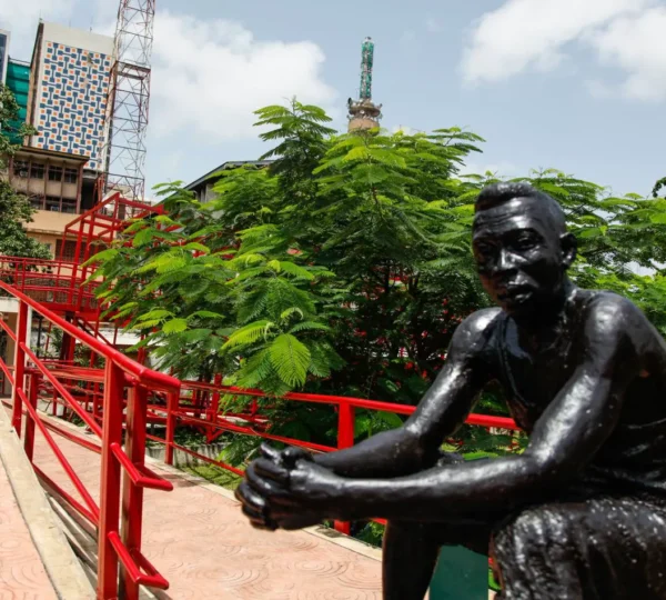 Statue at Freedom Park Lagos surrounded by greenery — a historic and cultural spot that adds to the list of fun things to do in Lagos. 